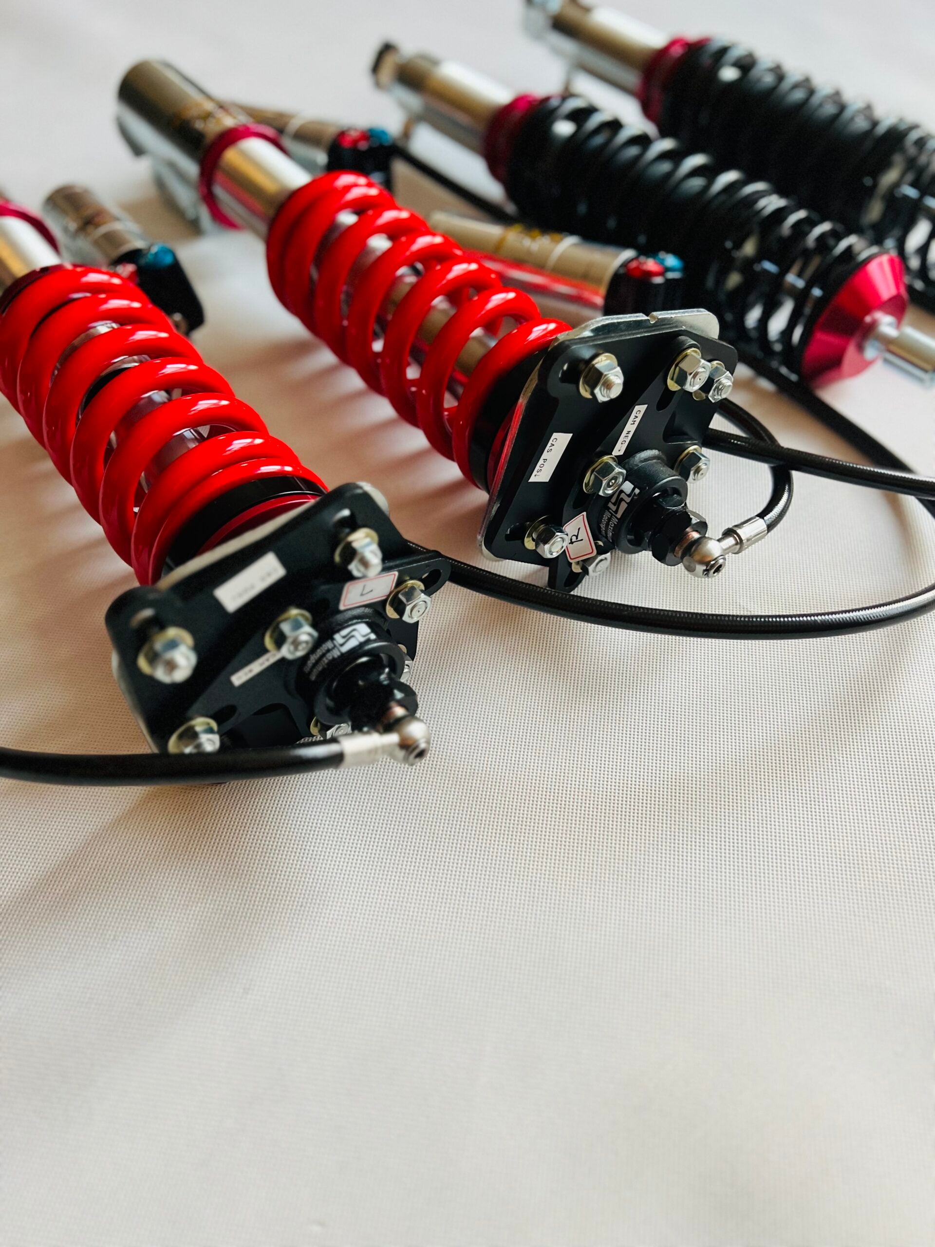 Thunder Lane TL-PRO coilovers for Ford Mustang SN-95